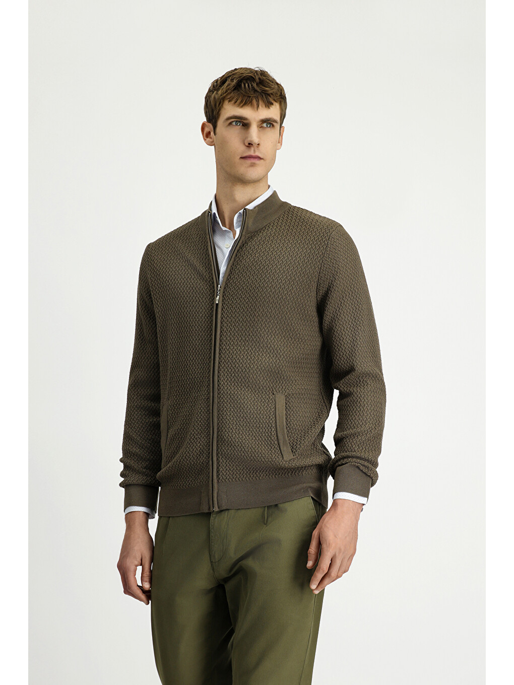 Kahverengi Slim Fit Dar Kesim Desenli Fermuarlı Pamuklu Triko Hırka-3
