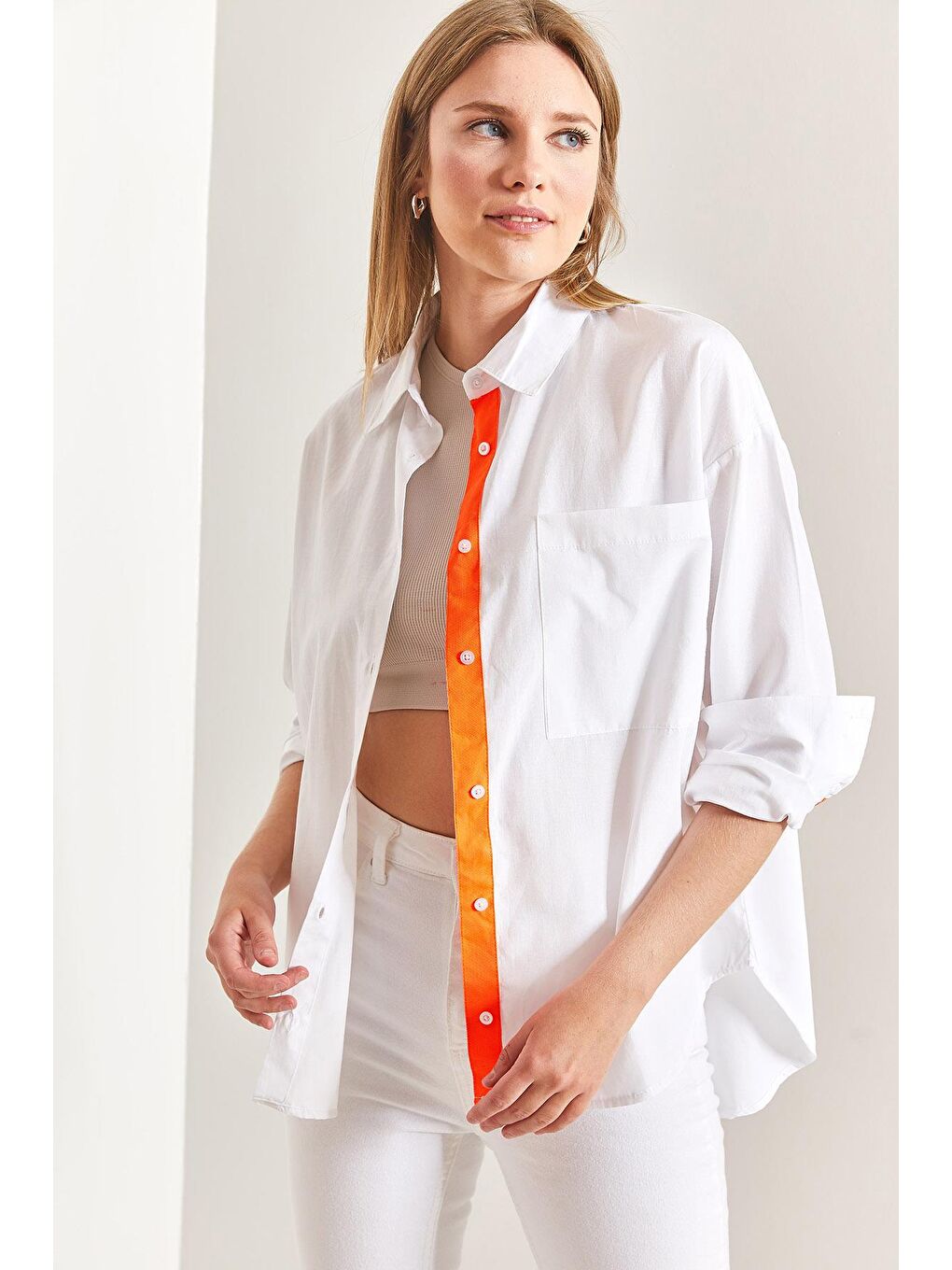 Tek Cepli Fosfor Çizgili Basic Oversize Gömlek - Beyaz-Turuncu-2
