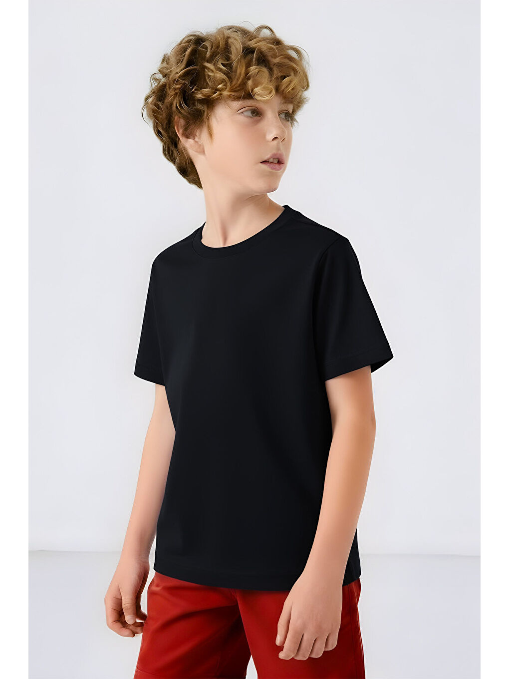 Standart Fit Basic O Yaka 3lü Paket Siyah-Beyaz-Fiesta Unisex Çocuk T-Shirt - 11328-2