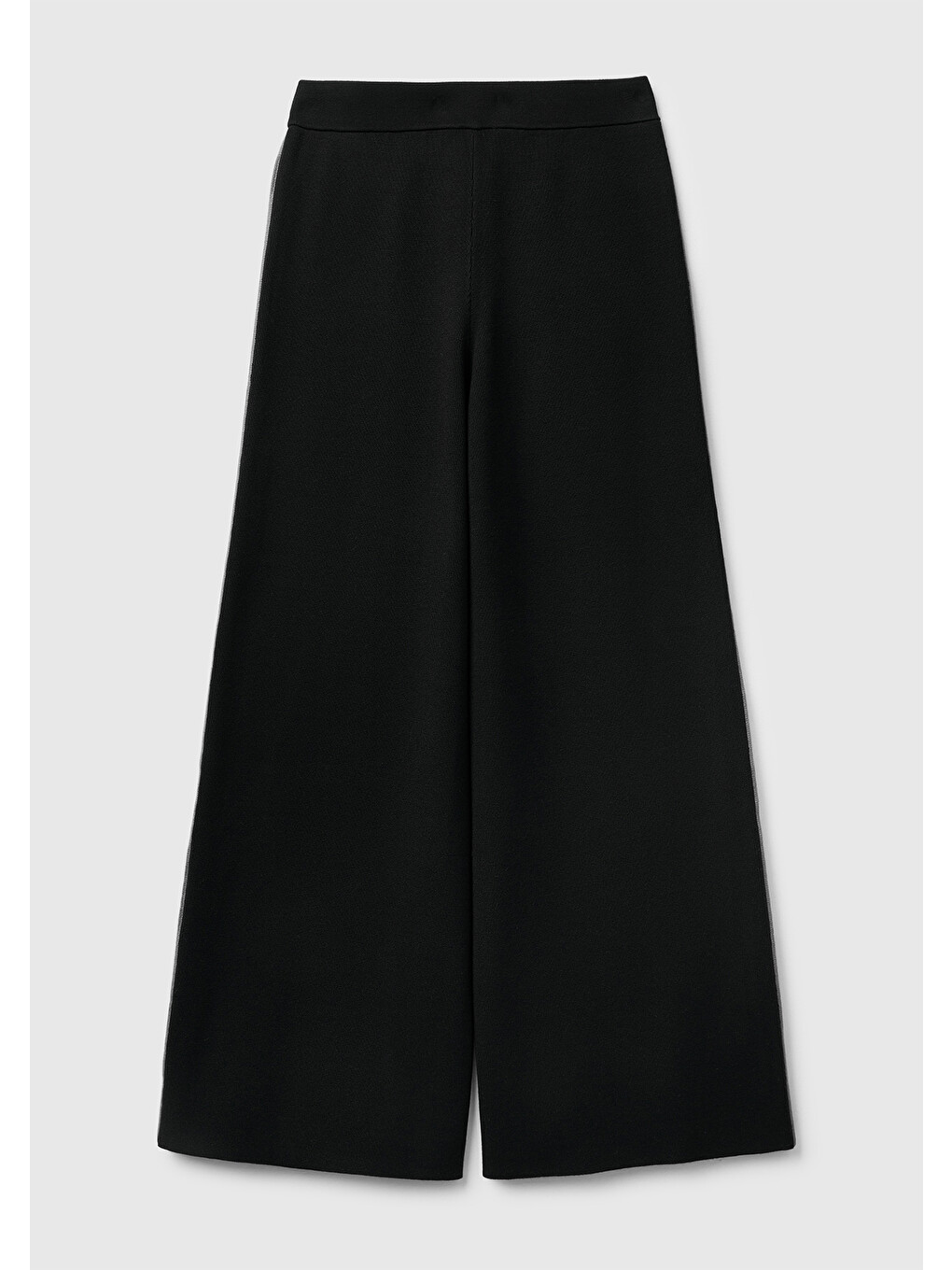 Kadın Siyah Viskoz Karışımlı Beli Lastikli Geniş Paça Pantolon-3