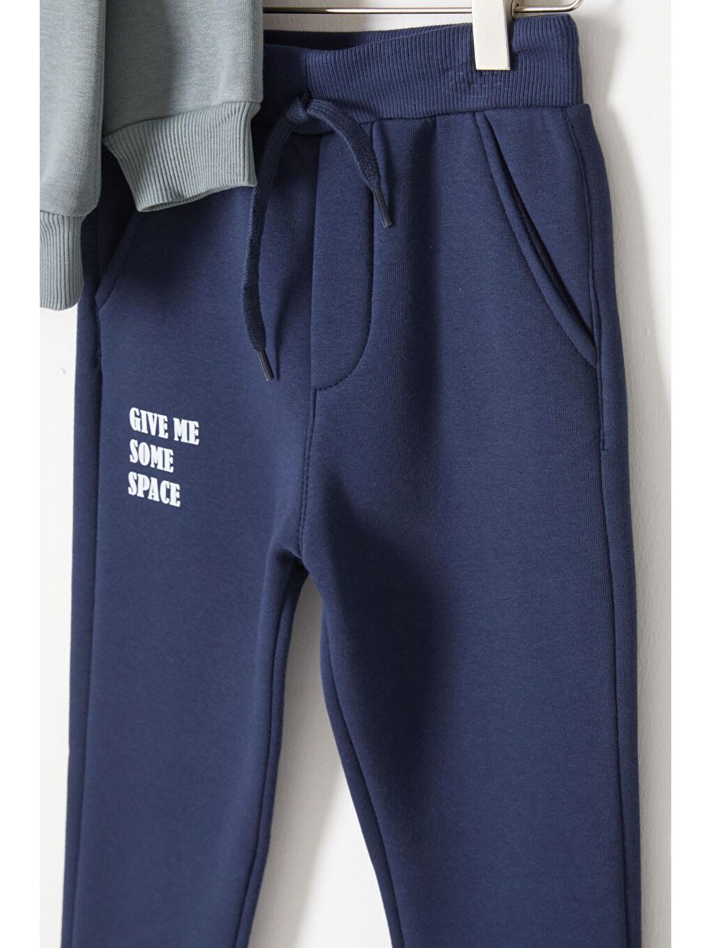 Yeşil Fermuarlı Yaka Yazılı Erkek Çocuk Polarlı Eşofman Takımı 16739-2