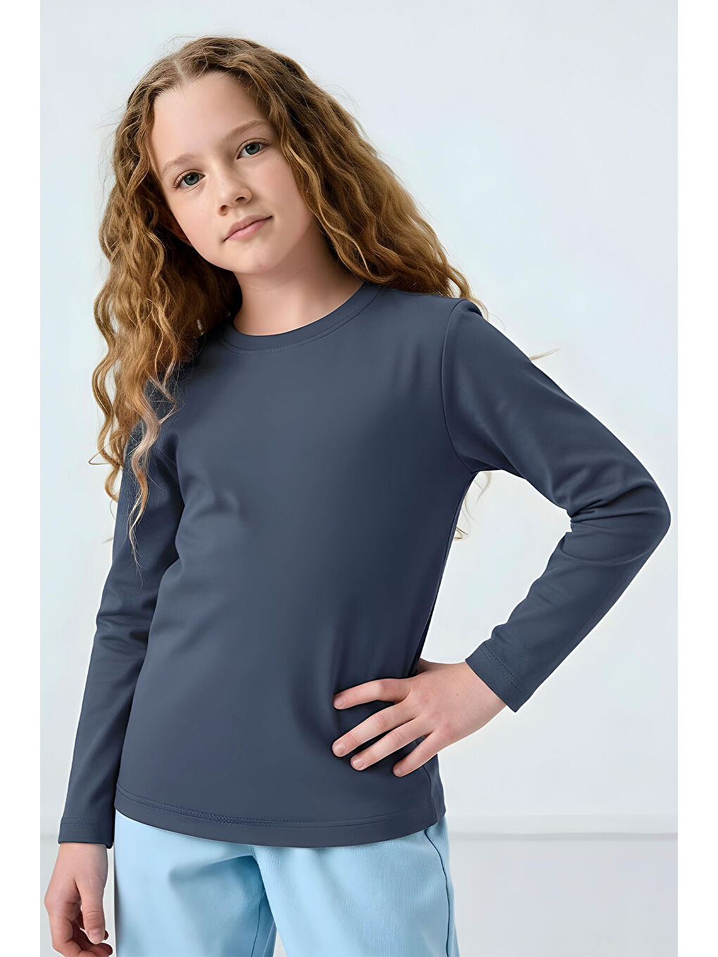 Standart Fit Basic O Yaka 3lü Paket Lacivert-Bej-Koyu Mavi Unisex Çocuk T-Shirt - 11329-4