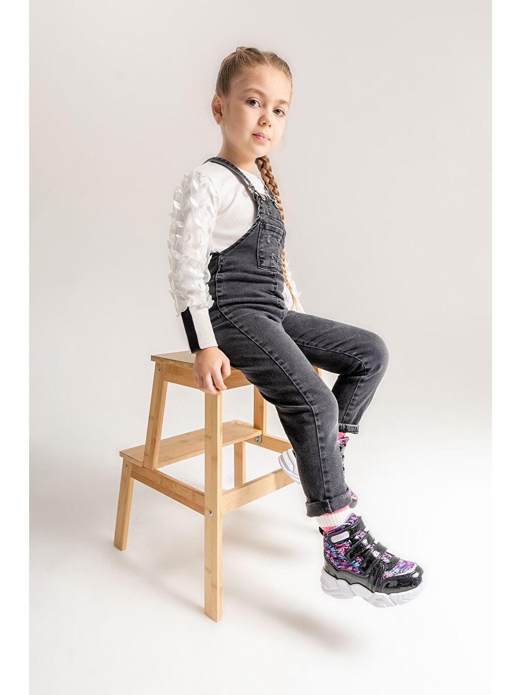 Kız Çocuk Siyah Anatomik Günlük Spor Bot