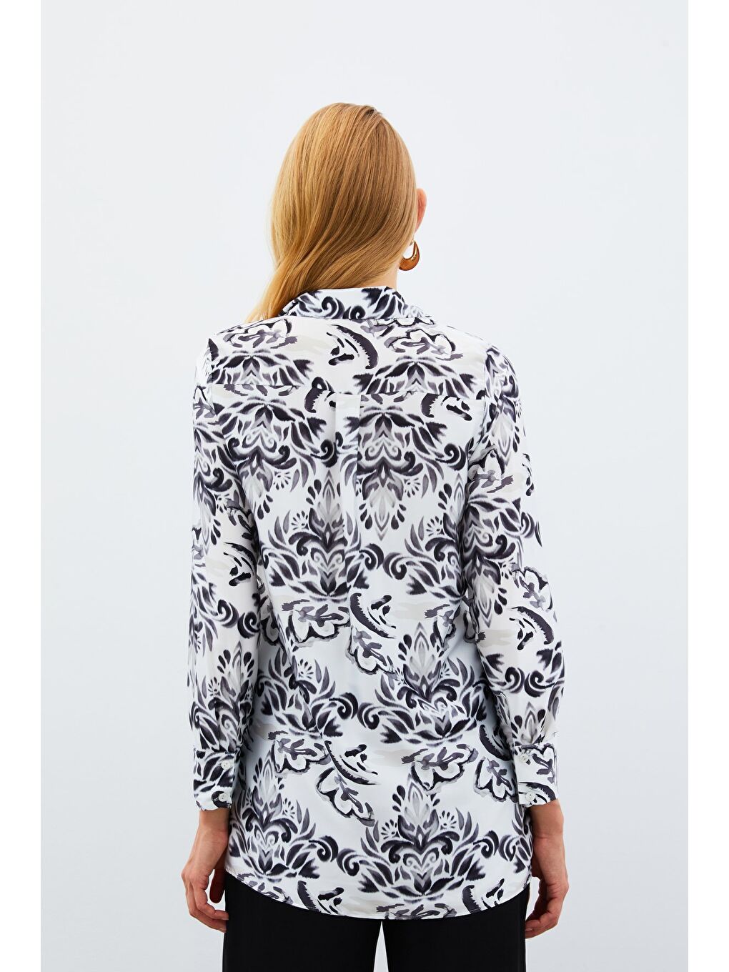 Çiçek Desenli Gömlek - Siyah-5
