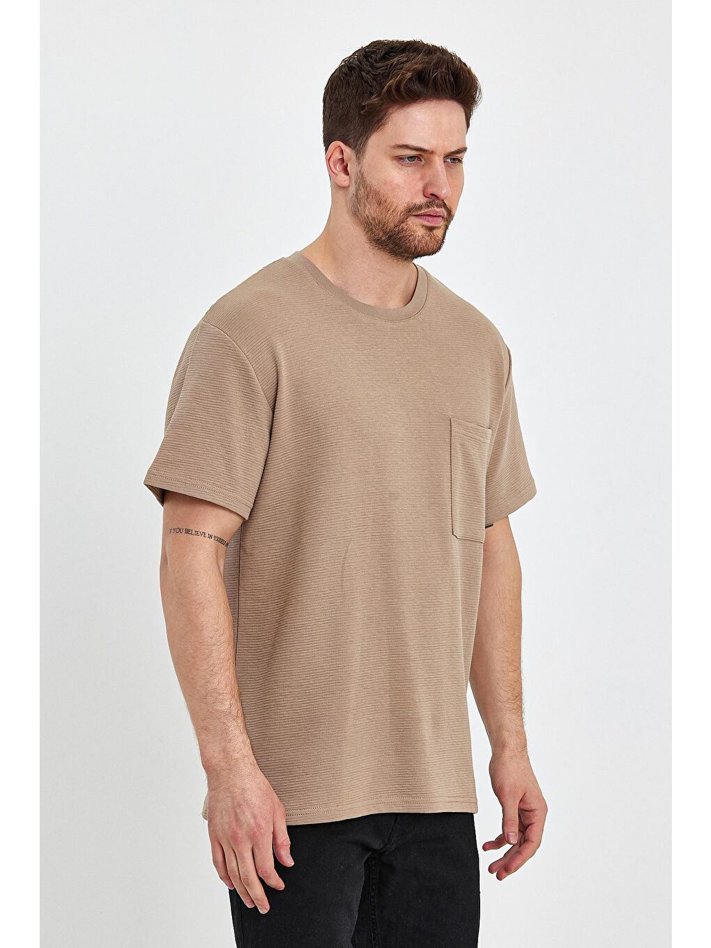 Bej Bisiklet Yaka Cepli Ottoman Relax Fit Erkek Tişört-2