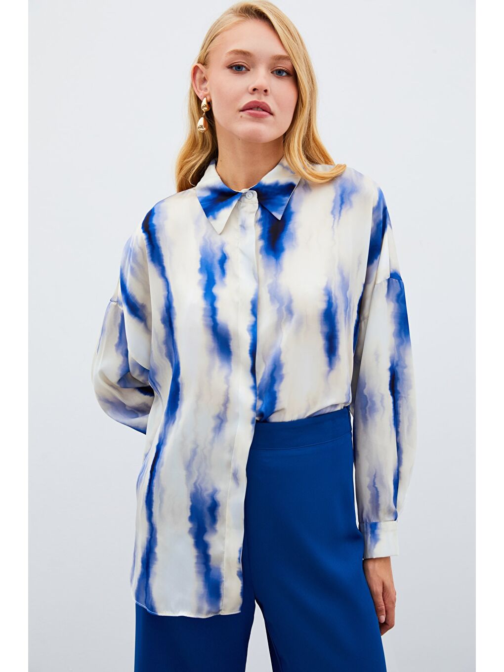 Geniş Desenli Gömlek - Sax Mavi-3