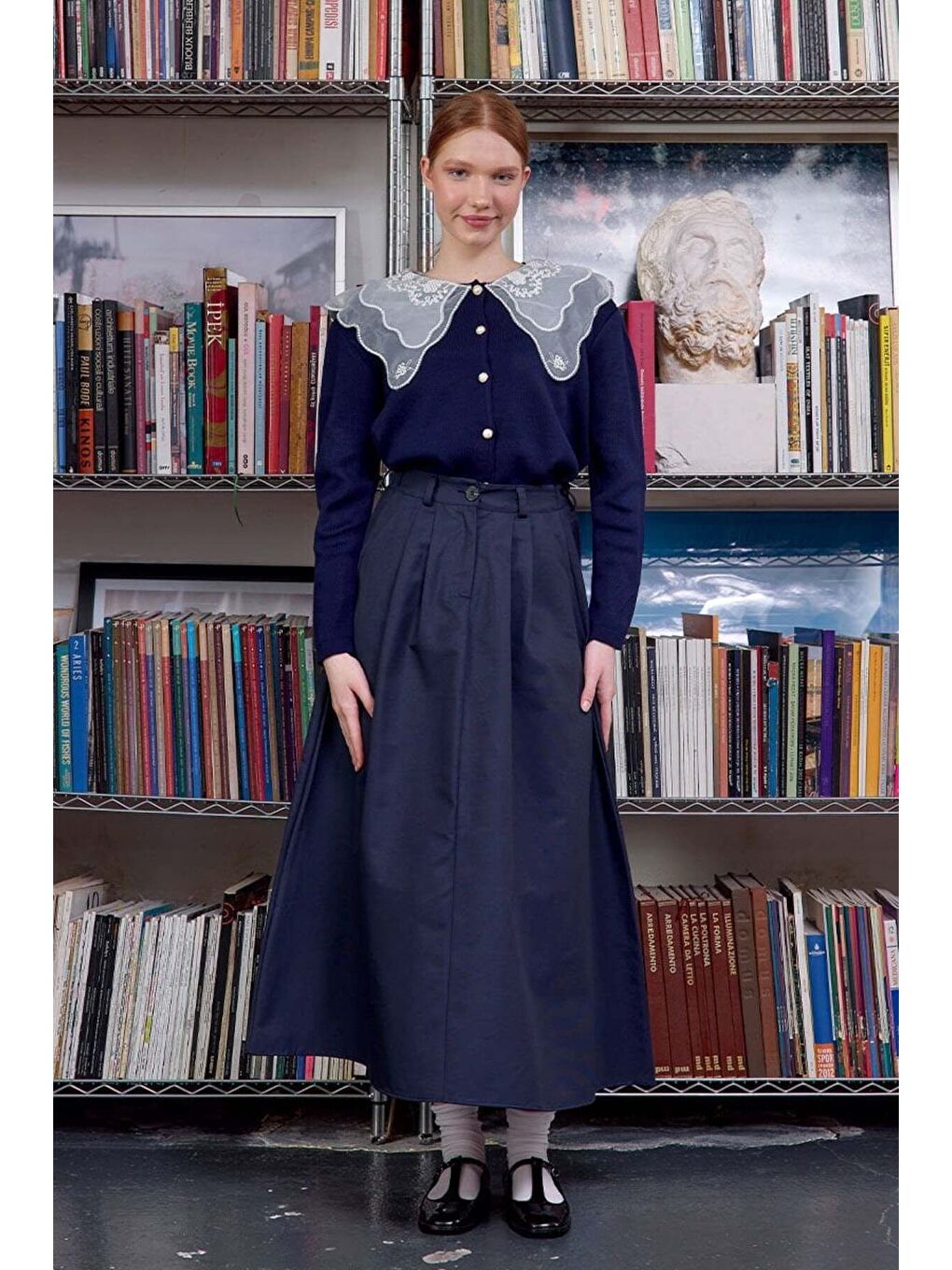 Dantel Yakalı Lacivert Triko Hırka-1