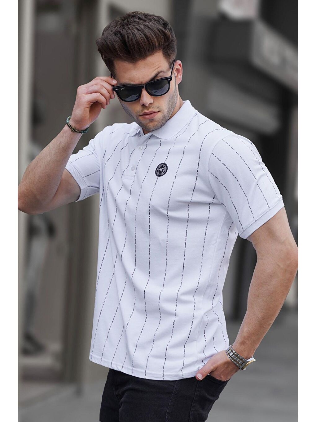 Beyaz Düğmeli Çizgili Polo Yaka Tişört 5879