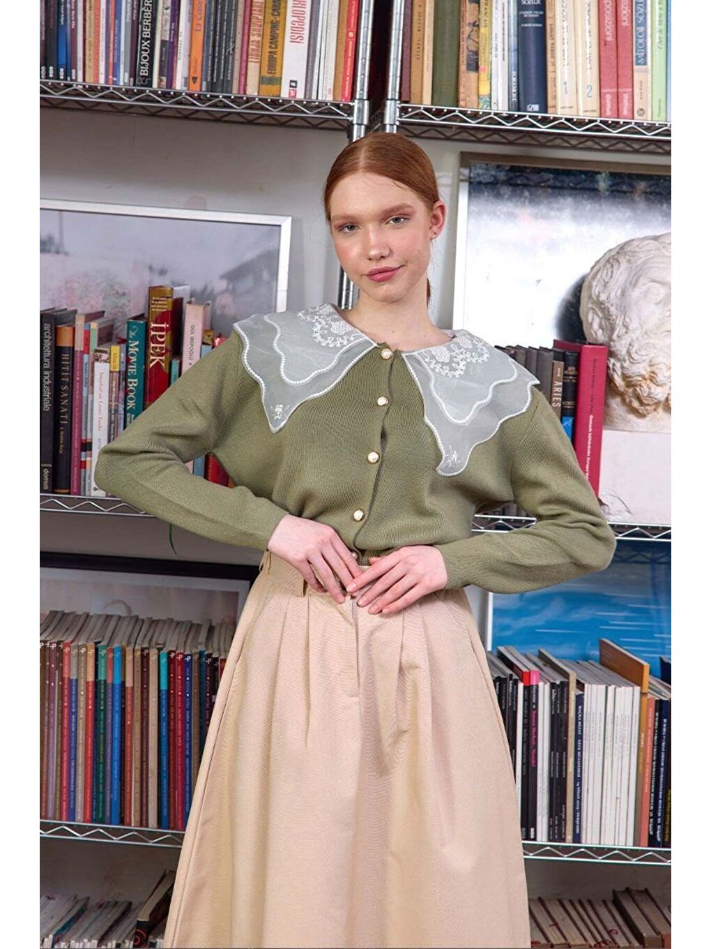 Dantel Yakalı Haki Triko Hırka