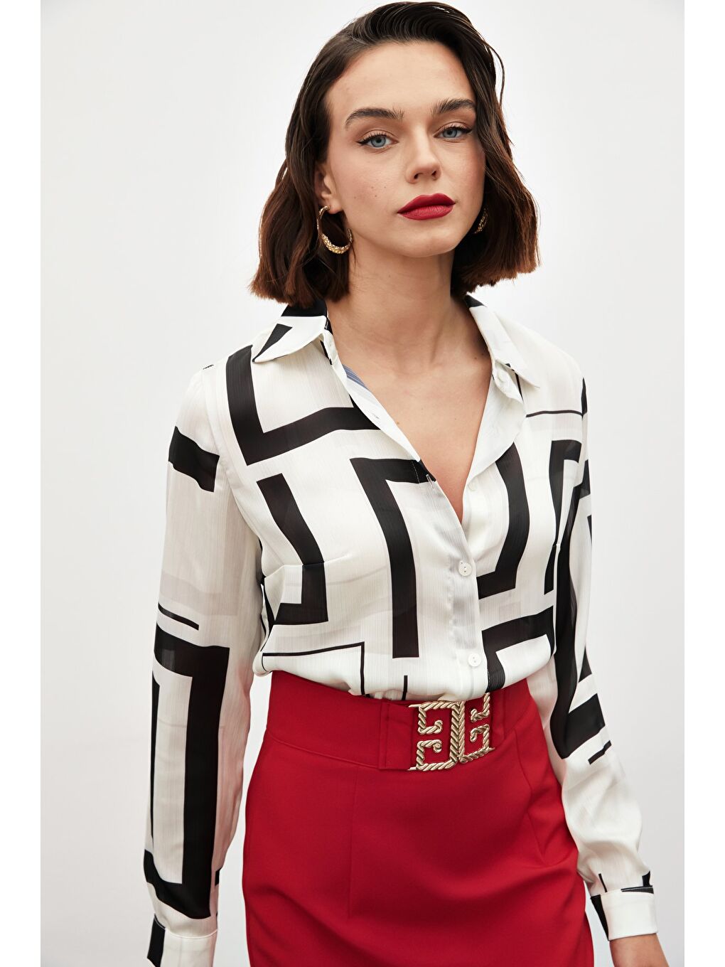 Yanları Yırtmaçlı Gömlek - Siyah-6