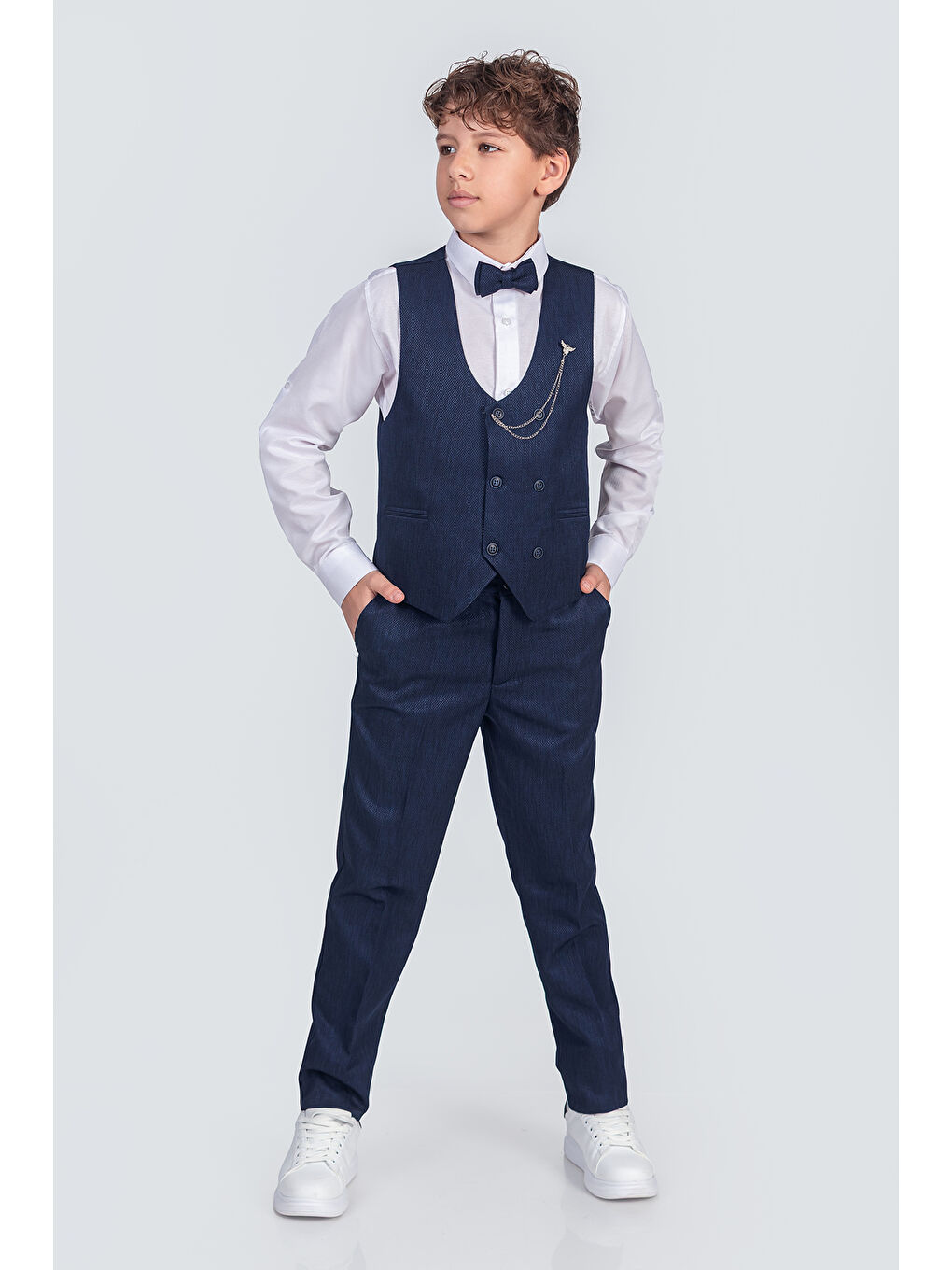 Lacivert Erkek Çocuk Takım Elbise Papyonlu Yelekli Takım Elbise TE.9999