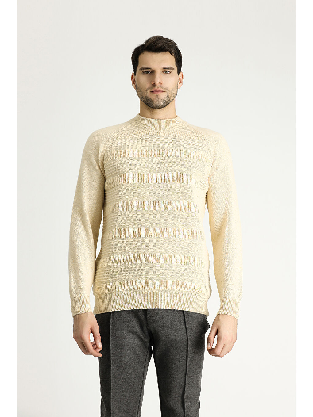 Bej Bato Yaka Slim Fit Dar Kesim Desenli Yünlü Triko Büyük Beden Kazak-3