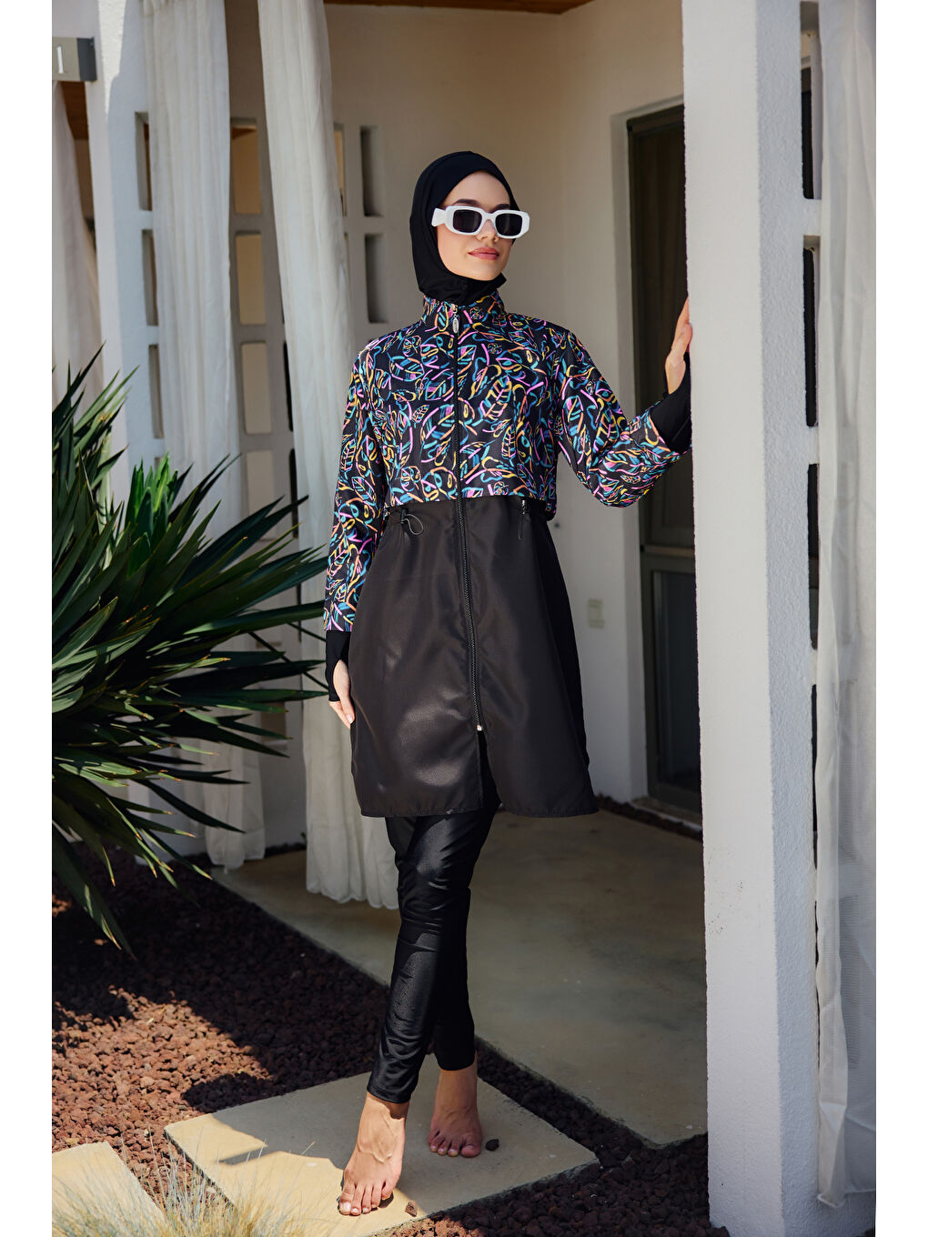 Siyah Tam Kapalı Tesettür Mayo Hale R2505-2