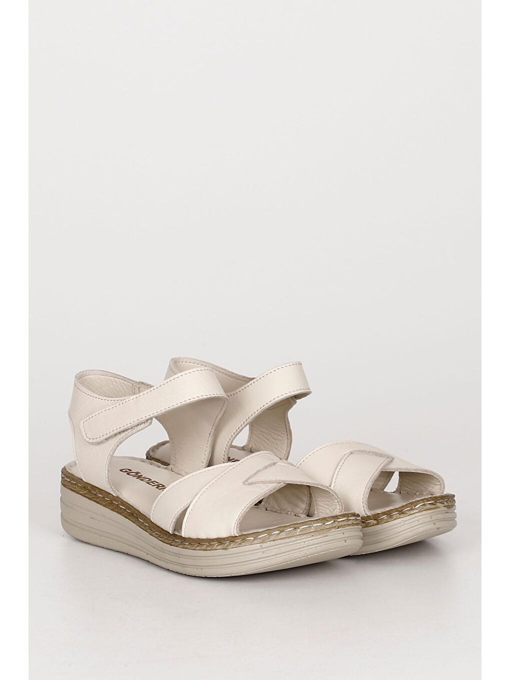 Bej Hakiki Deri Dolgu Taban Kadın Sandalet 42235-4