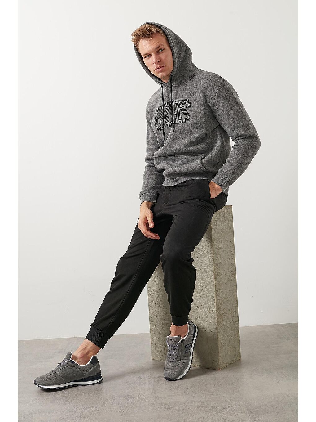 Antrasit Slim Fit Pamuklu Kanguru Cepli Şardonlu Kışlık Kapüşonlu Sweat 5827003-2