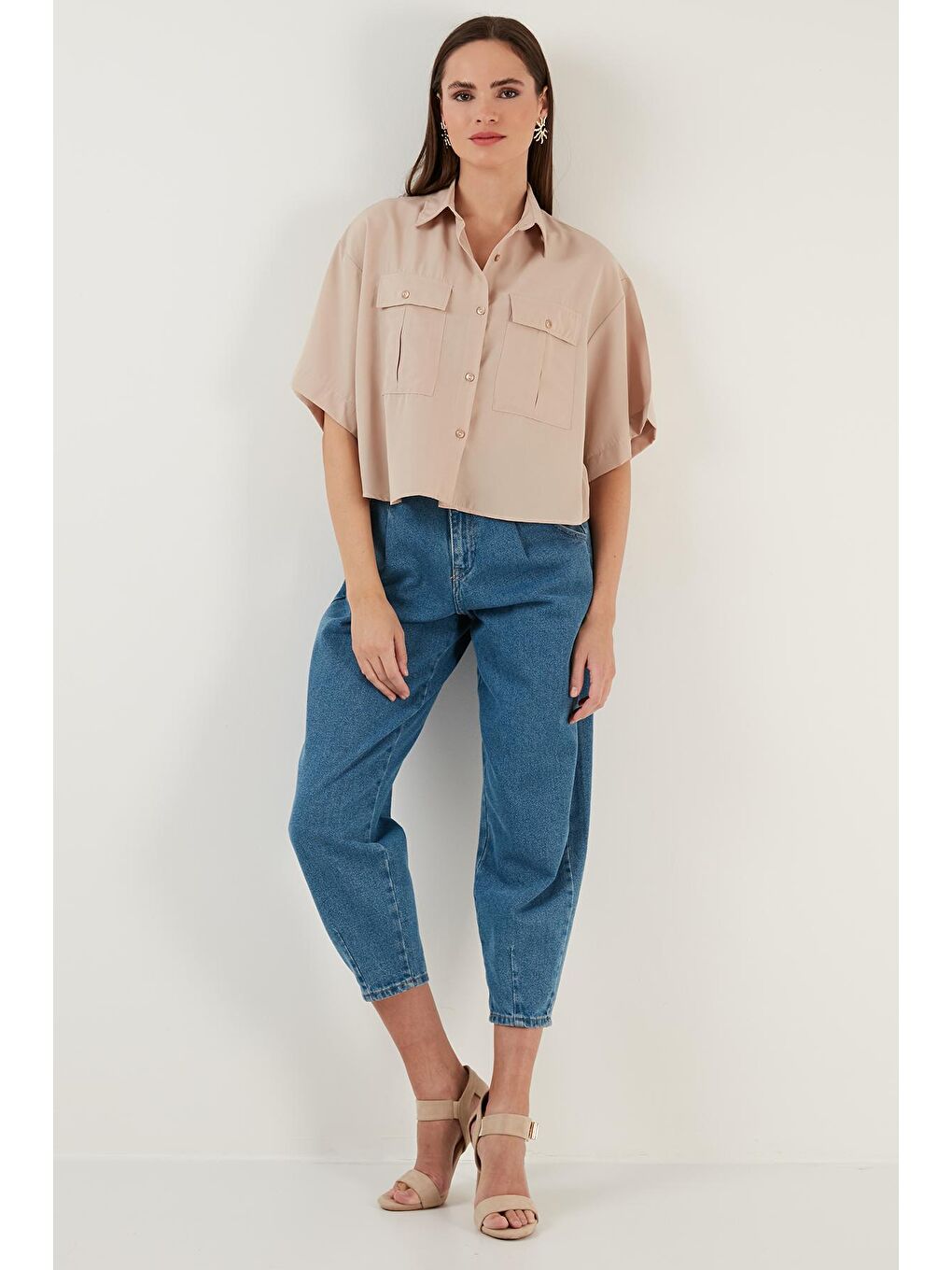 Gri Pamuklu Oversize Çift Cepli Kısa Kol Gömlek 6234786-3