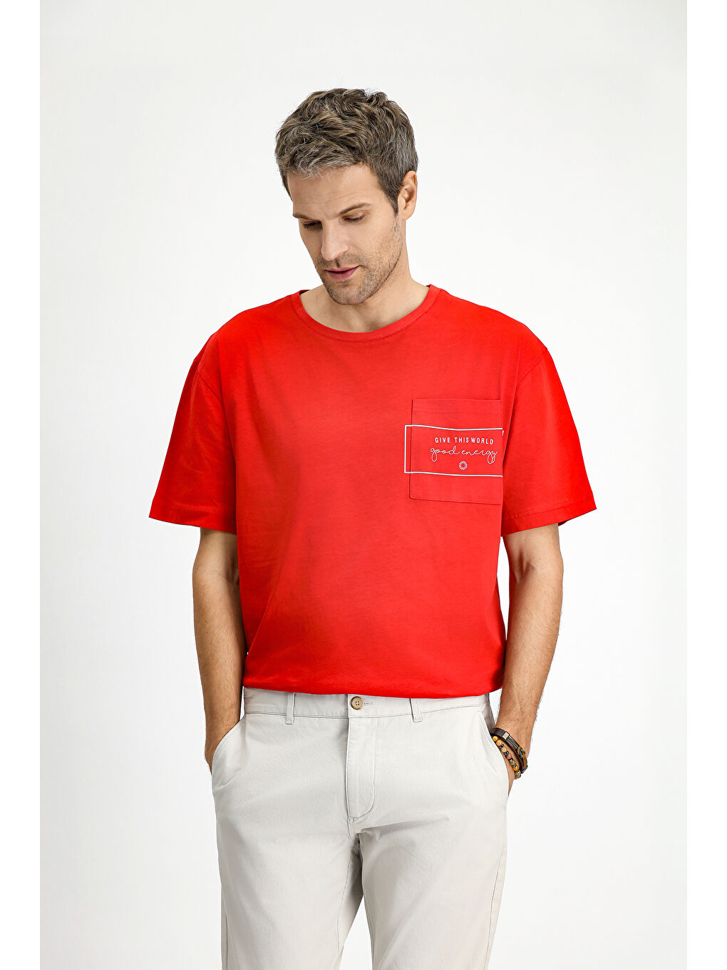 Kırmızı Bisiklet Yaka Oversize Pamuk Baskılı Tişört-3