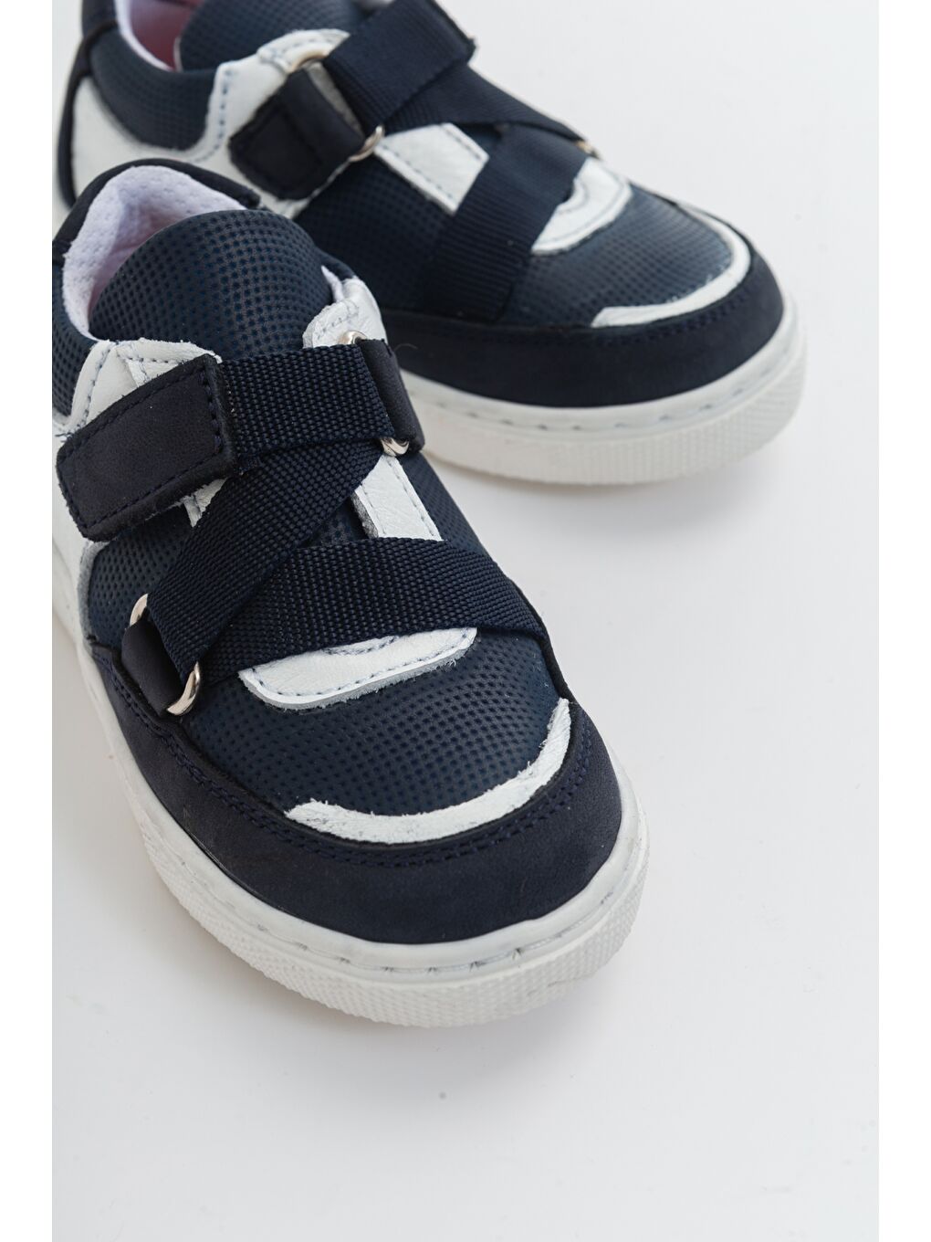 Erkek Çocuk Lacivert Deri Ortopedik Destekli Çocuk Sneaker Ayakkabı