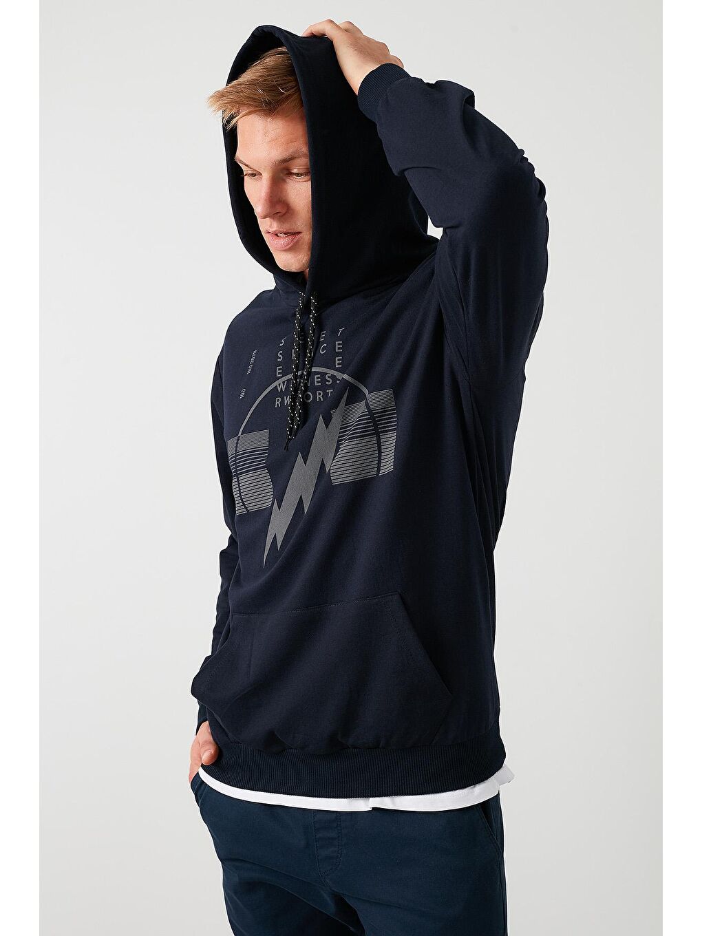 Lacivert Pamuklu Baskılı Kanguru Cepli Kapüşonlu Sweat 541SIMSEK