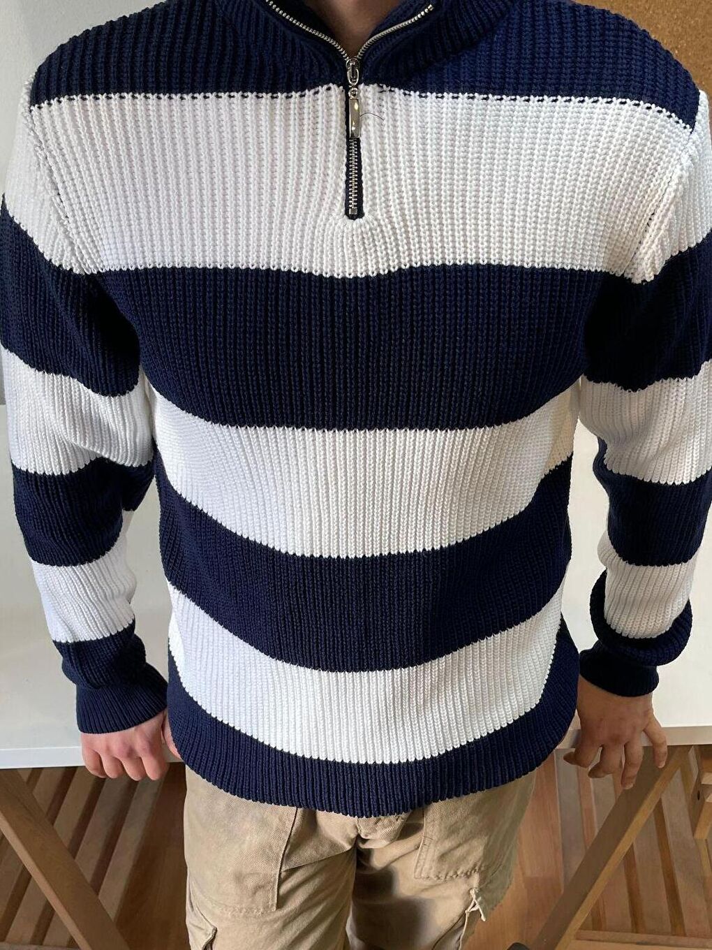 Lacivert Erkek Fermuarlı Çizgili Desenli Triko Kazak-1