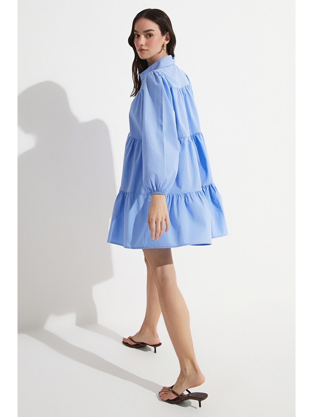 Mavi Volan Detaylı Poplin Gömlek Elbise-4