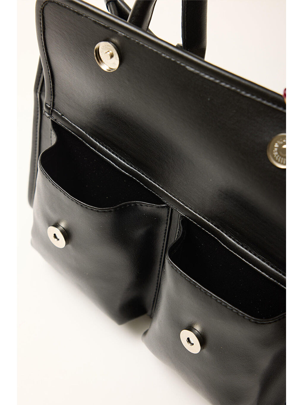 Geniş Cepli Deri Omuz Çantası Siyah-6