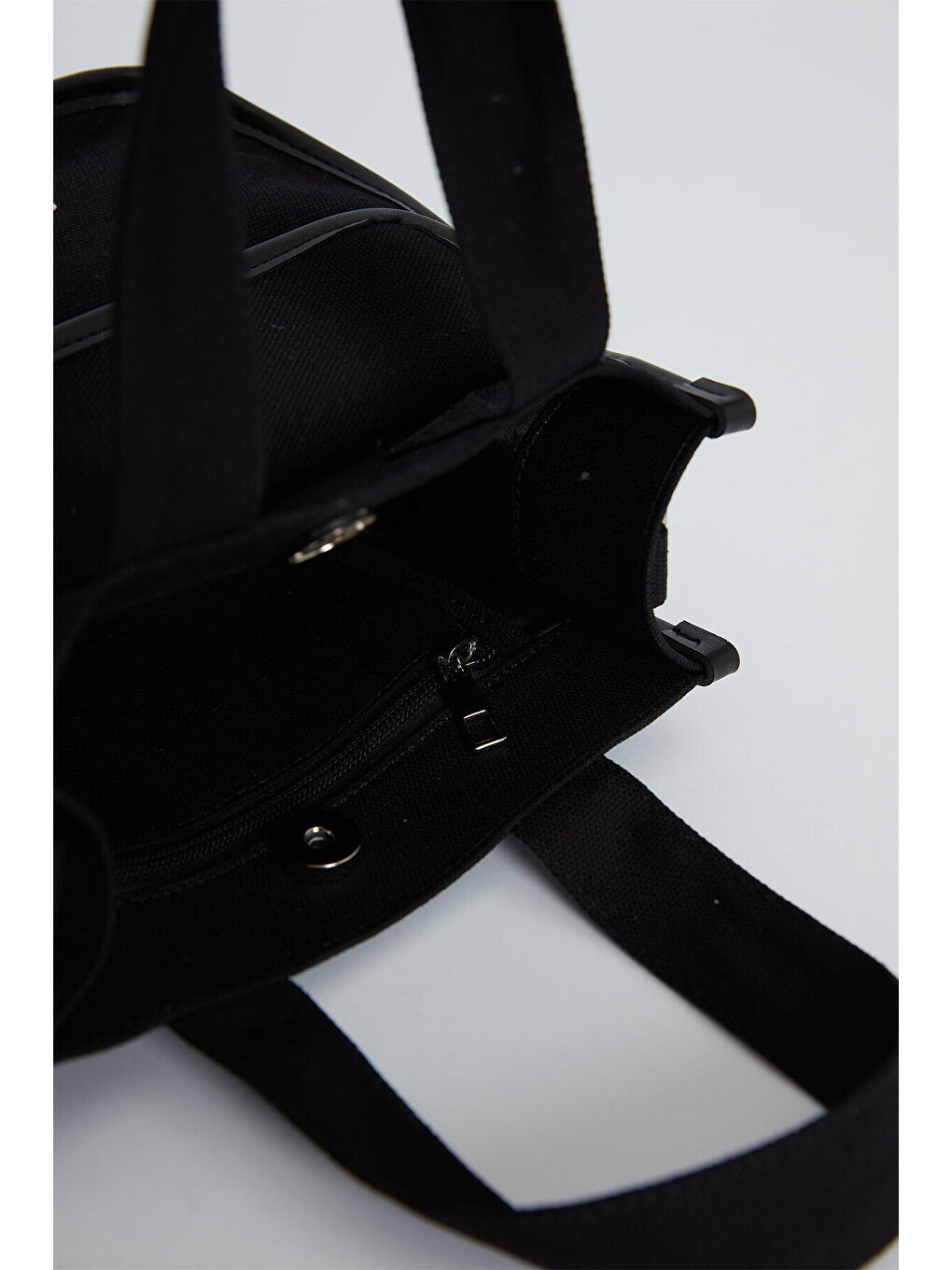 Cep Detaylı Kanvas Mini Çanta Siyah-4