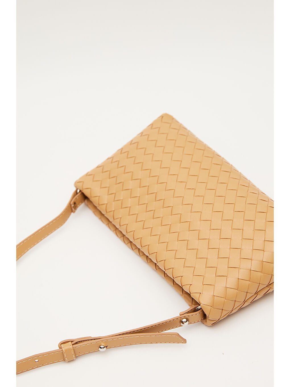 Kahverengi Frances Örgü Baget Çanta Sütlü Kahve-3