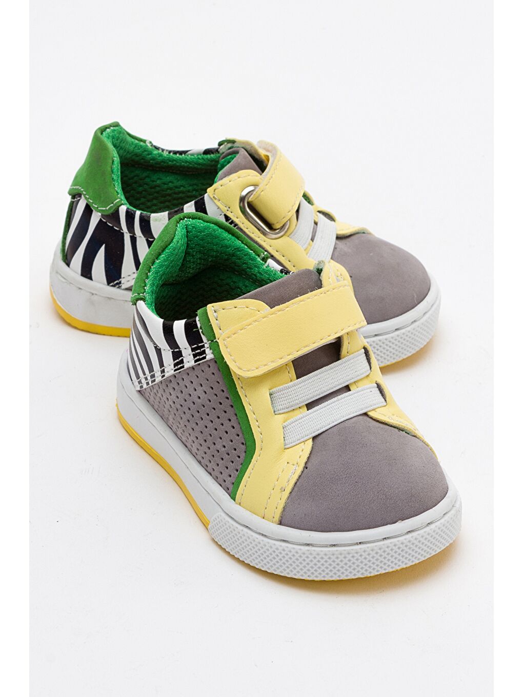 Erkek Çocuk Gri Hakiki Deri Günlük Ayakkabı