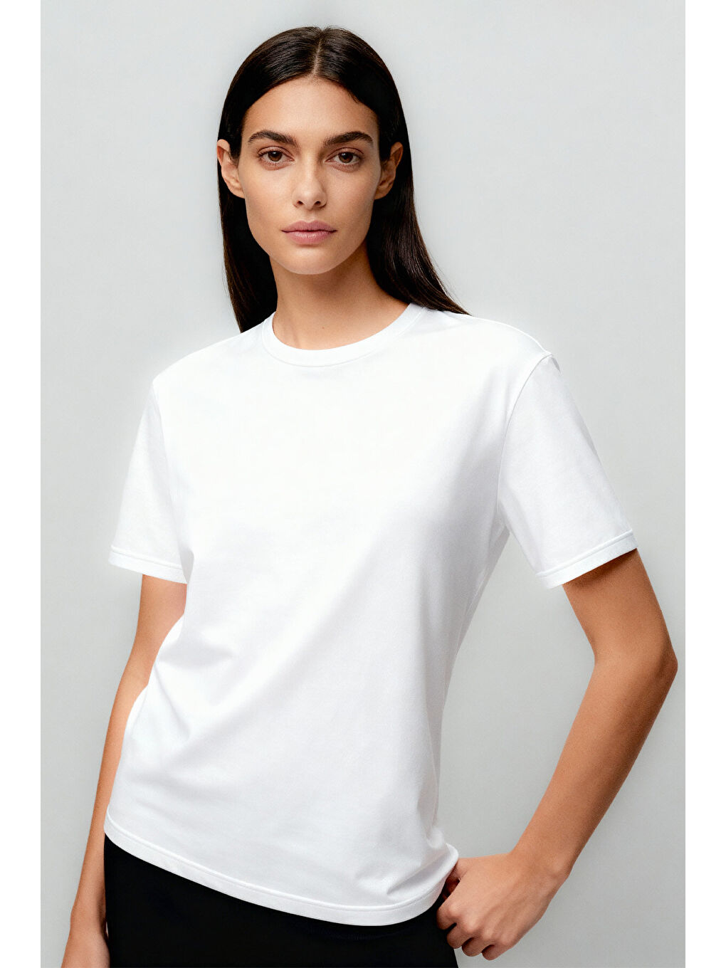 Standart Fit Basic O Yaka 3lü Paket Siyah-Beyaz-Gri Melanj Kadın T-Shirt - 97311-2