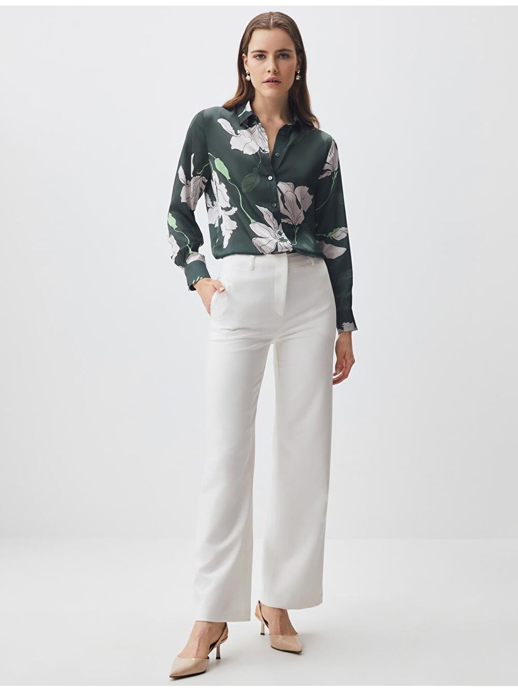 Beyaz Yüksek Bel Bol Paça Cepli Pantolon-2