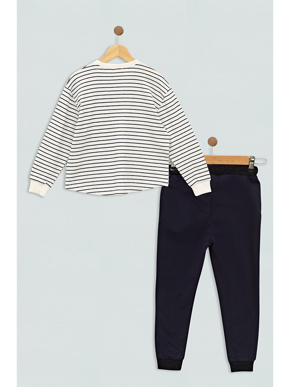 Çizgili Lacivert Cep Detaylı Alt Üst Takım-1