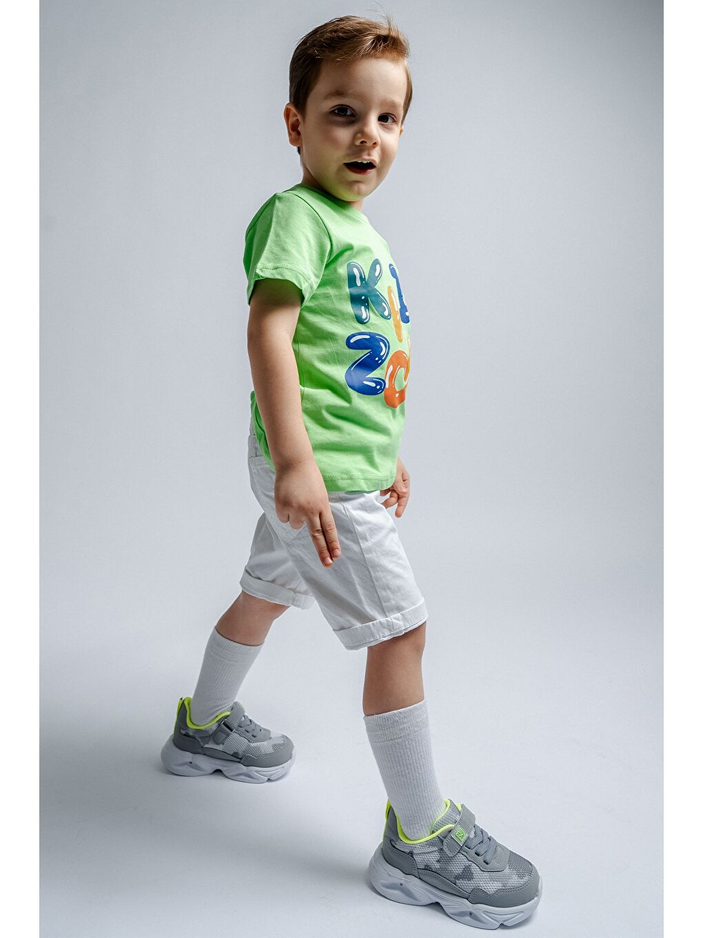 Erkek Çocuk Gri Işıklı Spor Ayakkabı