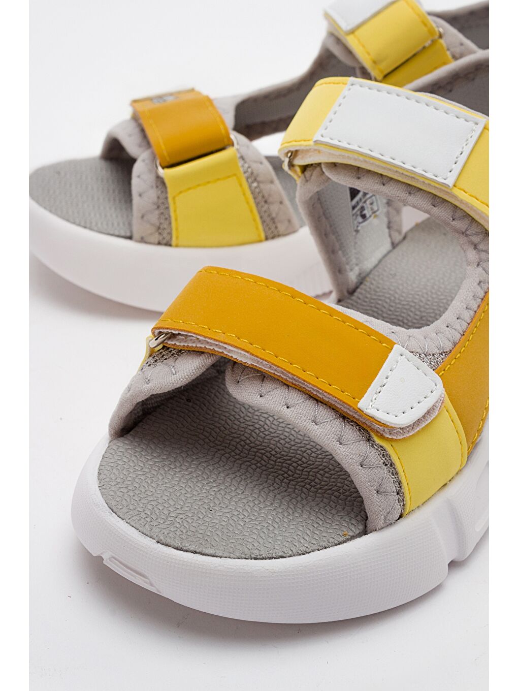 Erkek Çocuk Sarı Anatomik Spor Sandalet-1