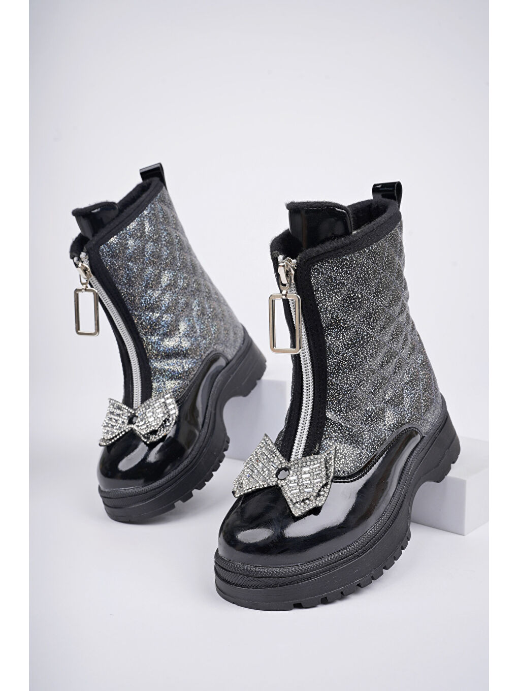 Siyah PONNY Tırtıklı Kaymaz Taban Önü Fermuarlı ve Fiyonklu Çocuk Kışlık Bot-3