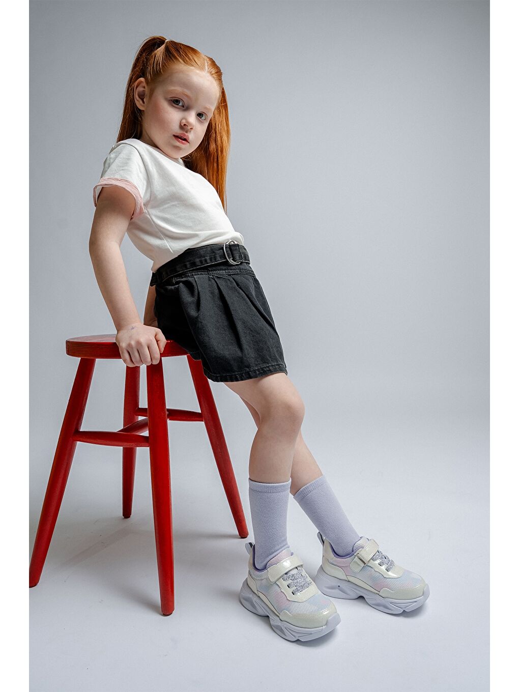 Kız Çocuk Beyaz Işıklı Spor Ayakkabı-1