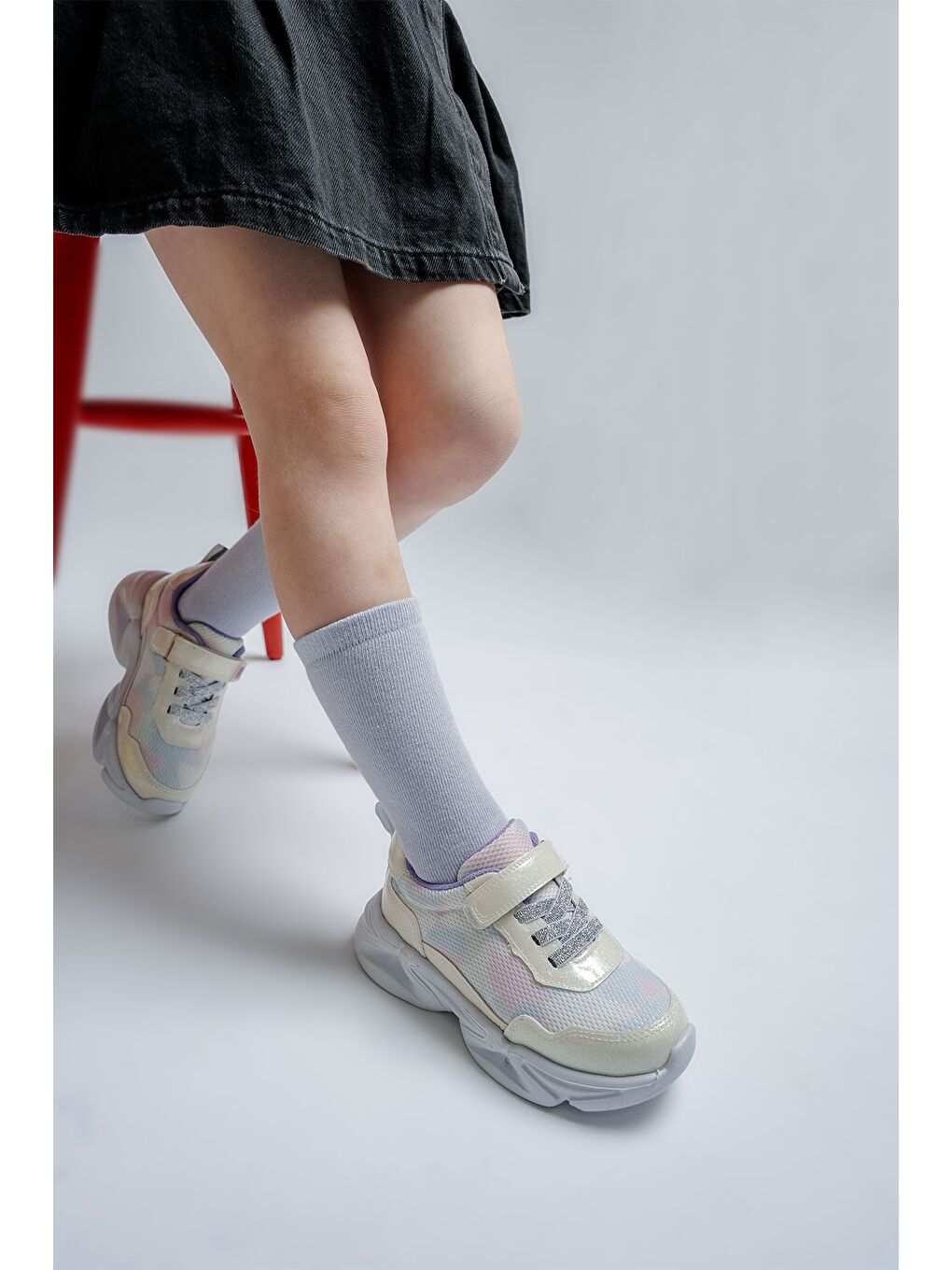 Kız Çocuk Beyaz Işıklı Spor Ayakkabı-3