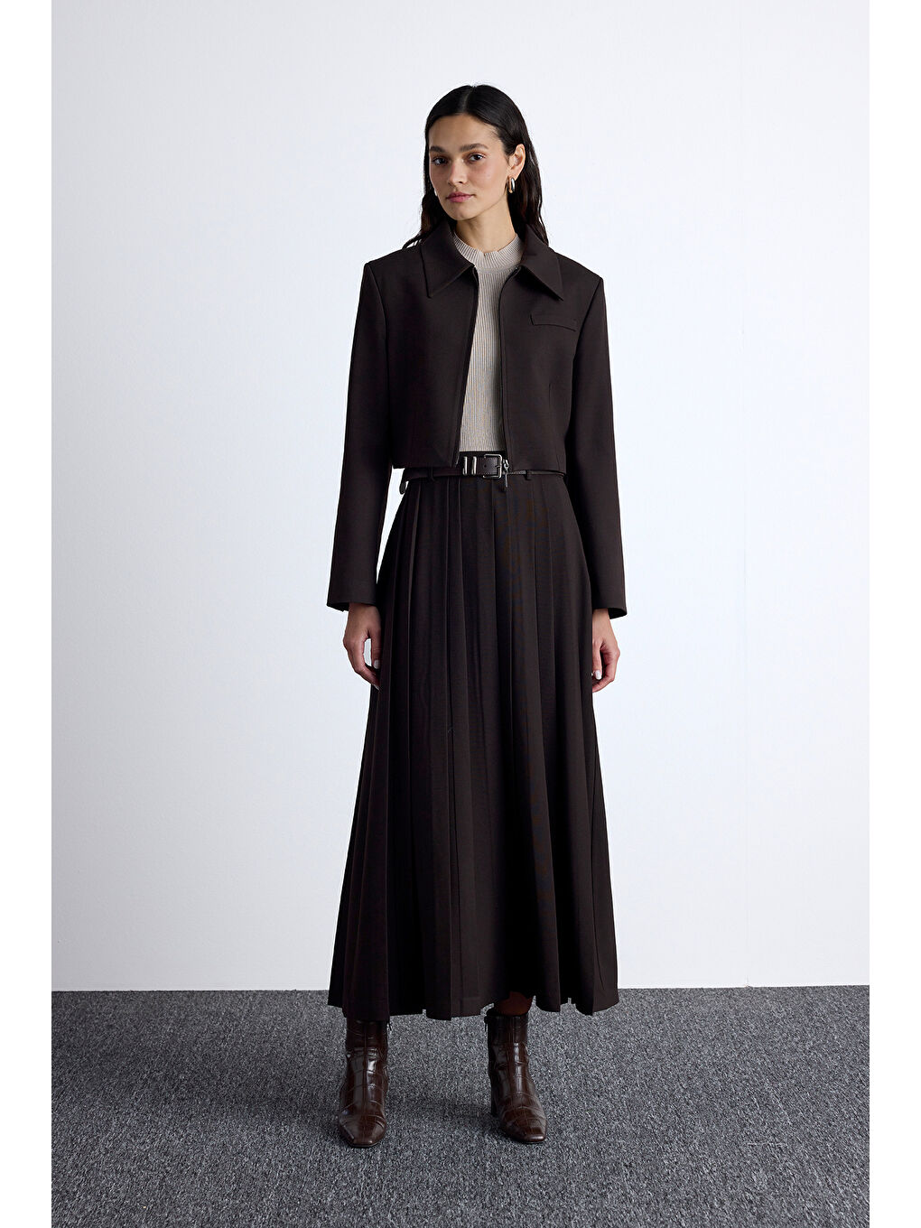 Kahverengi Geniş Pileli Etek Acı Kahve