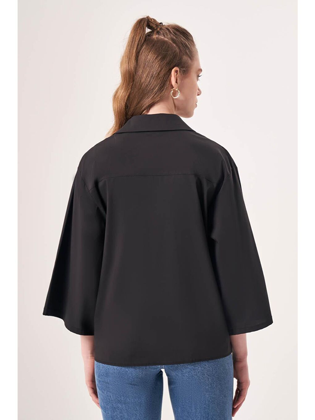 Kısa Cepli Poplin Siyah Gömlek-3