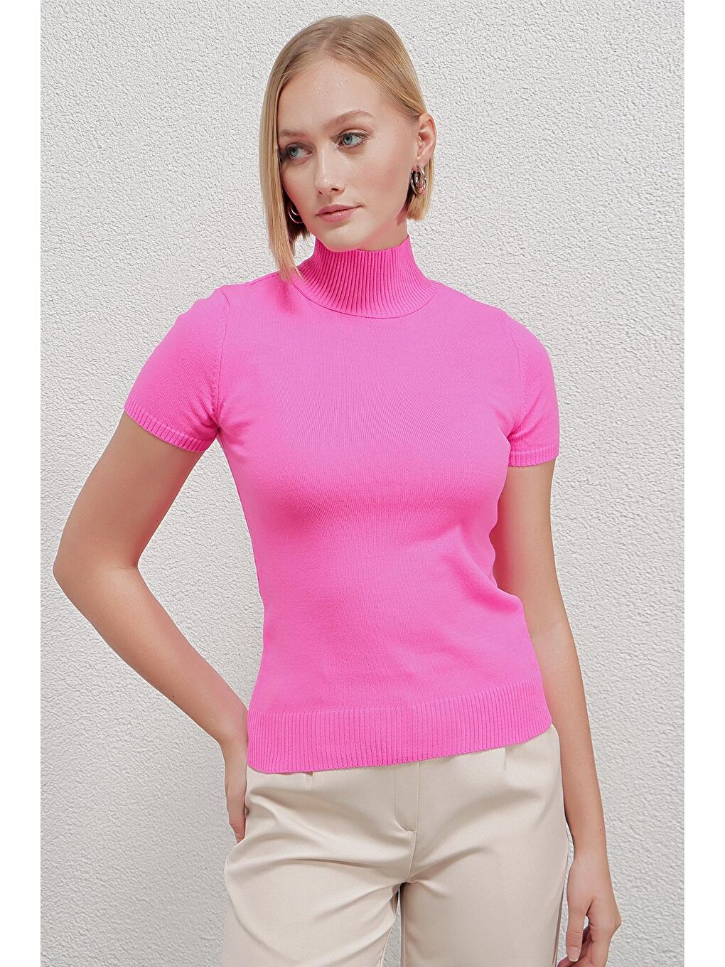 Kadın Koyu Pembe Balıkçı Yaka Kısa Kollu Boğazlı Triko Kazak HZL23W-BD1101051-2