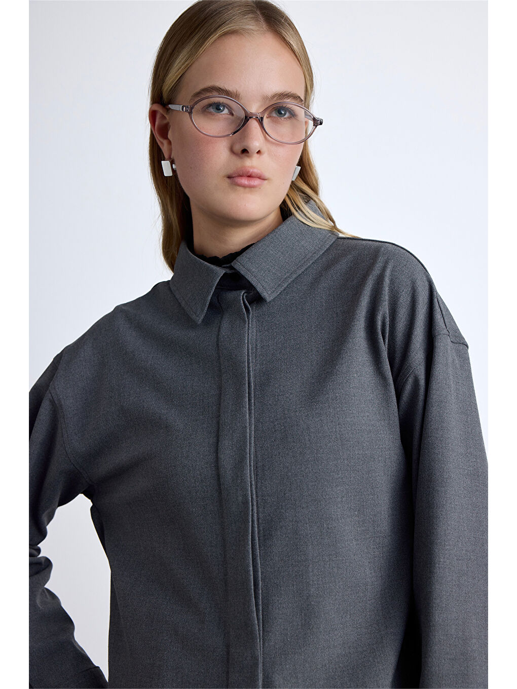 Karışık Dökümlü Crop Gömlek Gri-3