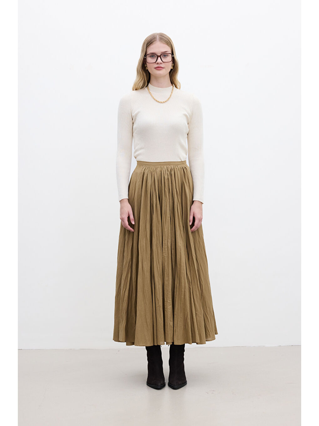Bej Pılıse Maxı Etek Toprak-3