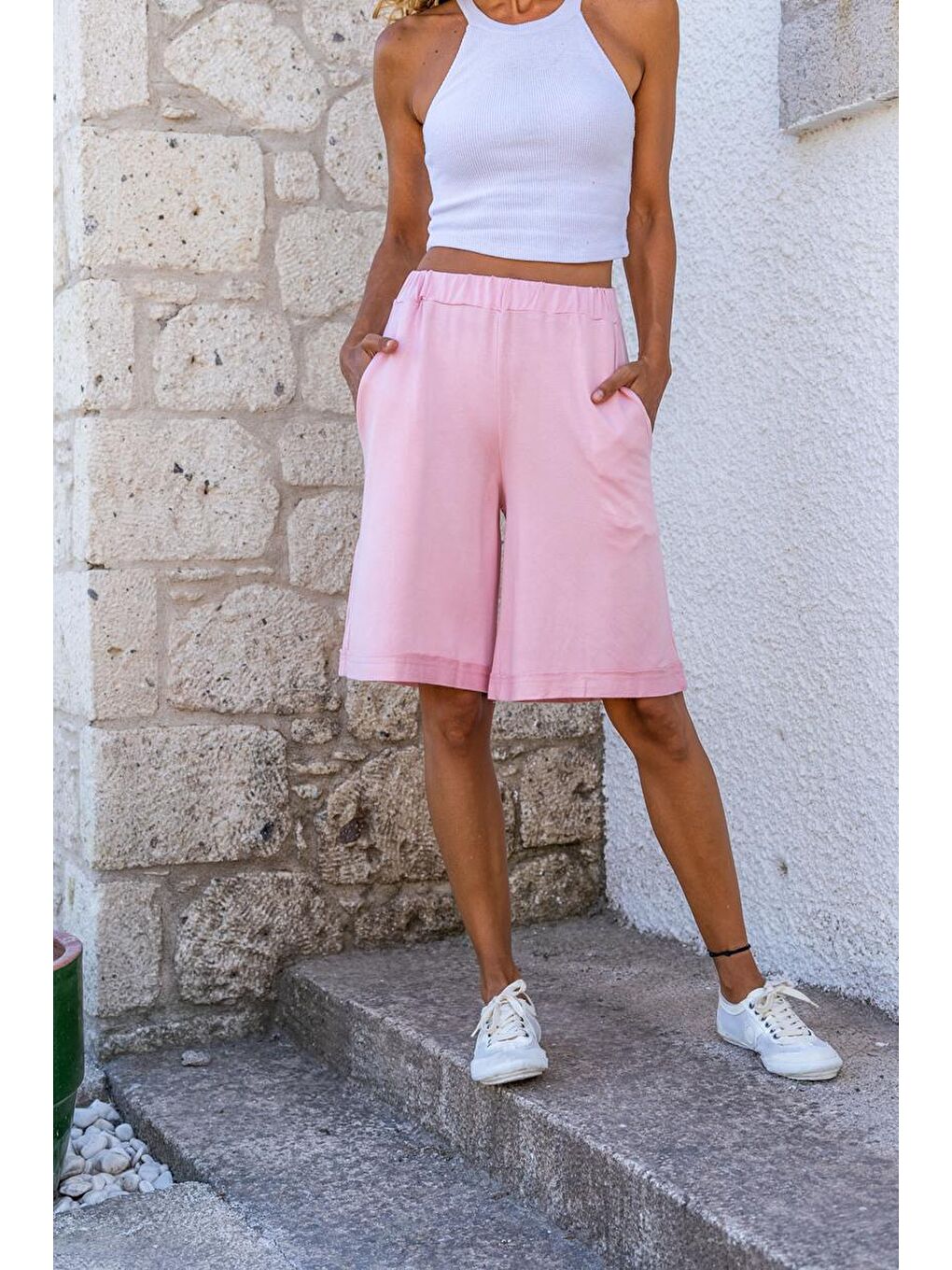 Pembe Kadın Pudra Duble Paça Yumuşak Dokulu Cepli Şort Bst3262-1