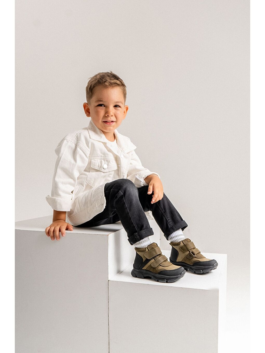 Erkek Çocuk Haki Hakiki Deri Anatomik Günlük Bot