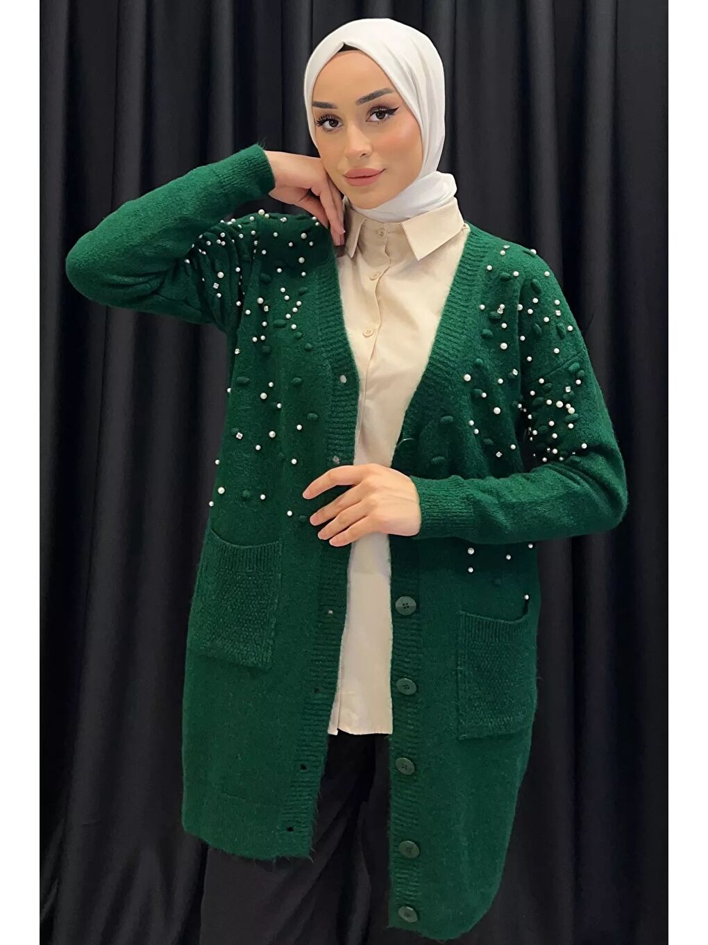 Yeşil İnci Detaylı Tesettür Triko Hırka-2