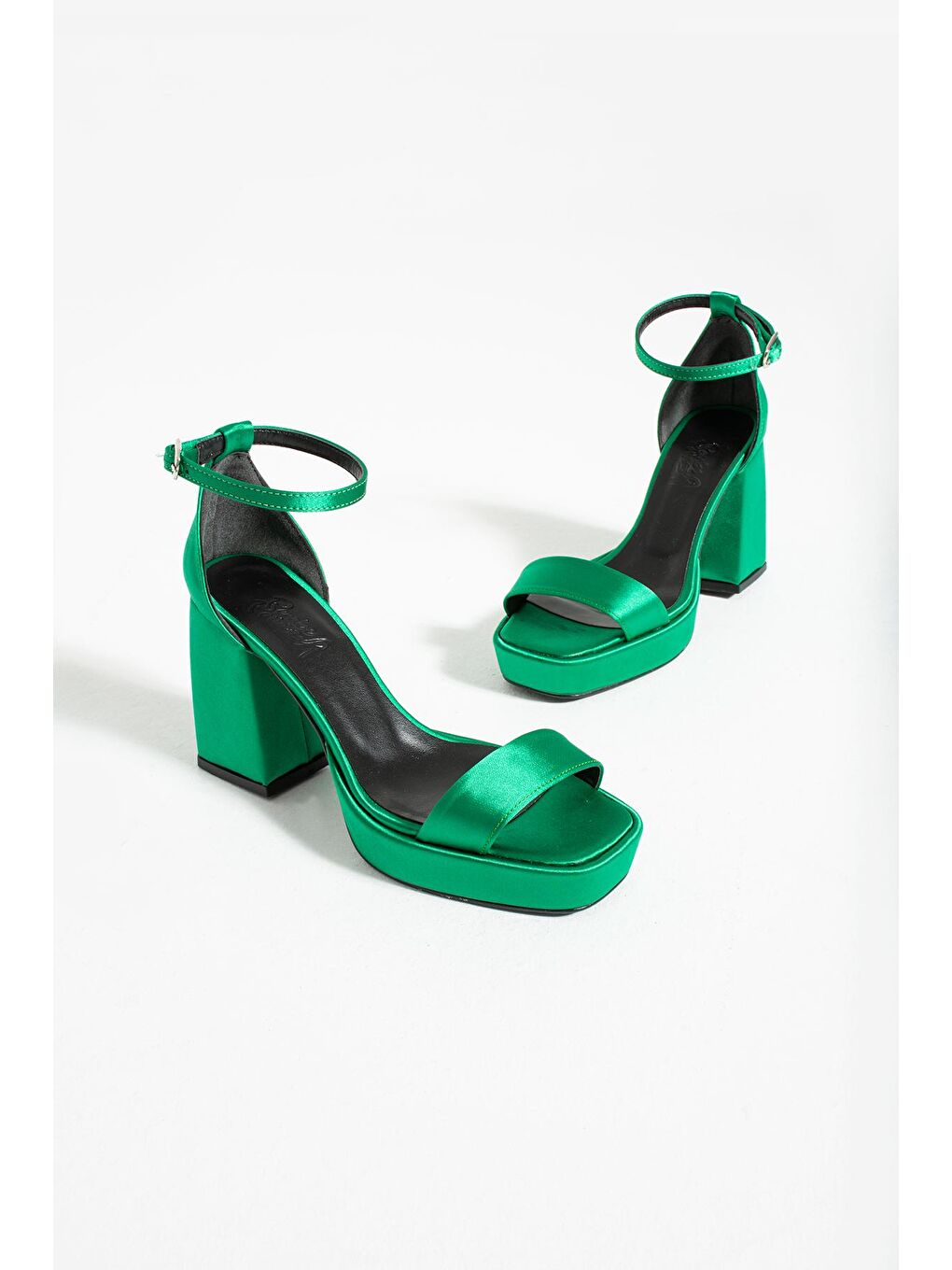 Yeşil Kalın Topuklu Platform Taban Kadın Topuklu Ayakkabı 016-1402-23Saten-3