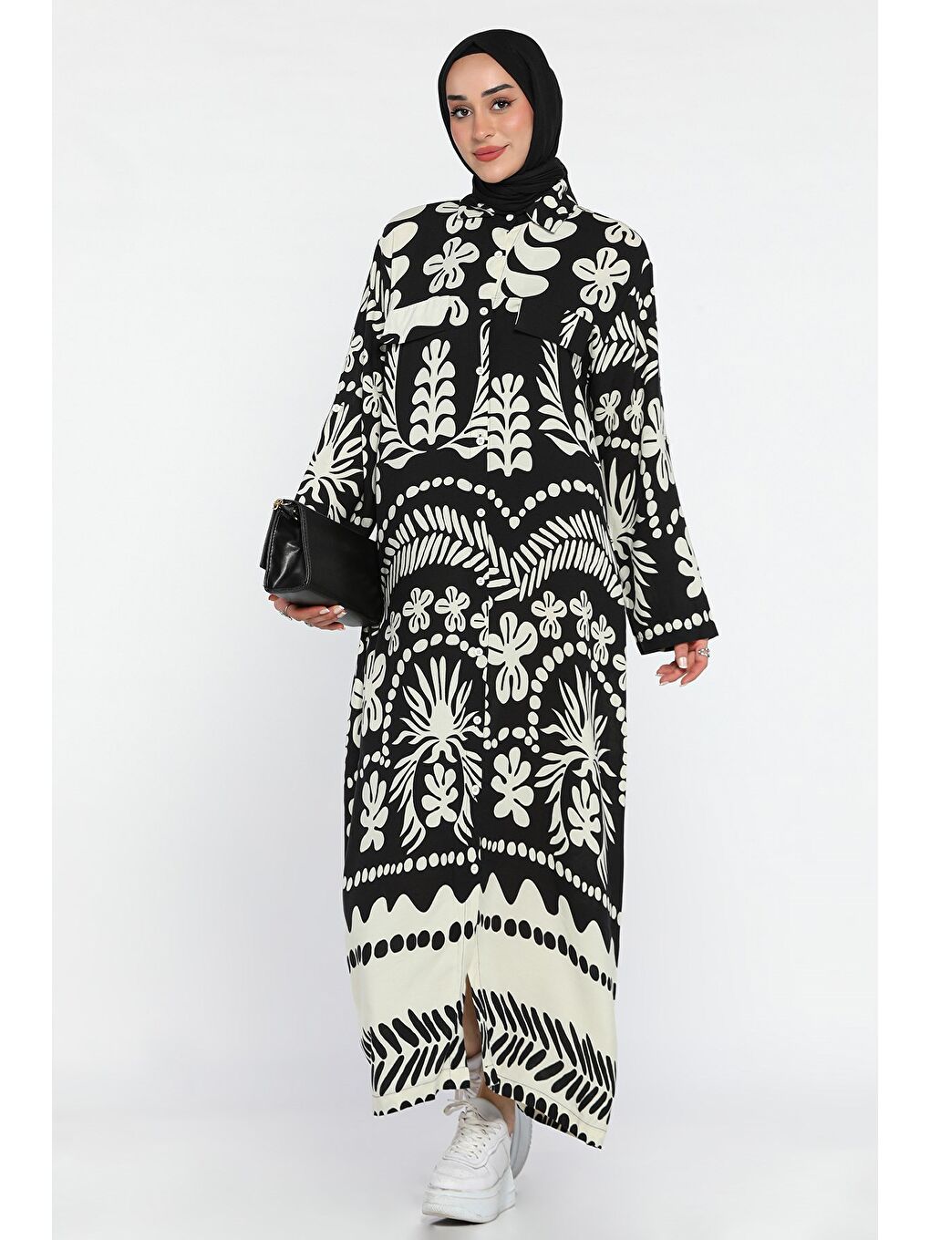 Siyah Boydan Düğmeli Desenli Tesettür Viskon Elbise-2