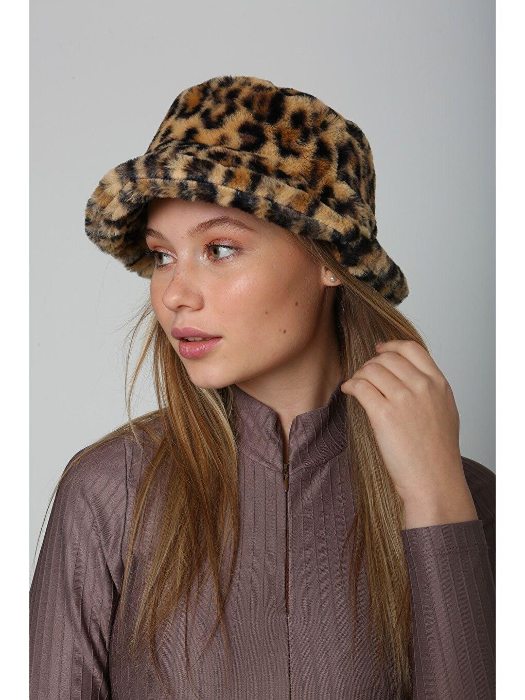 Luminos Butik Kahverengi Kadın Leopar Desenli Pelüş Bucket Şapka Spk1102 - 2