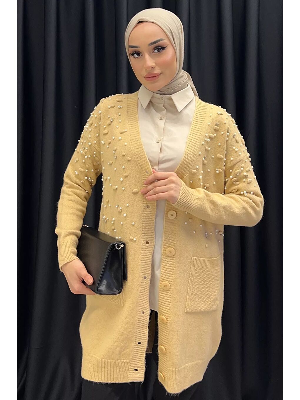 Bej İnci Detaylı Tesettür Triko Hırka-3