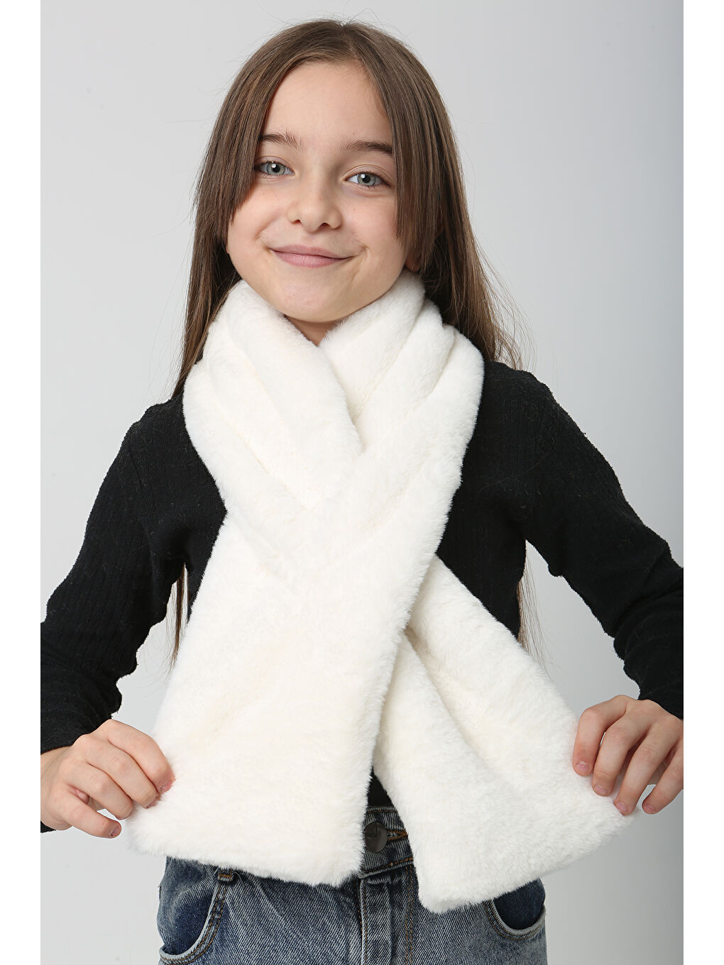 Çocuk Pelüş Kaşkol Boyunluk Atkı RKB Ç 01 Ekru-1